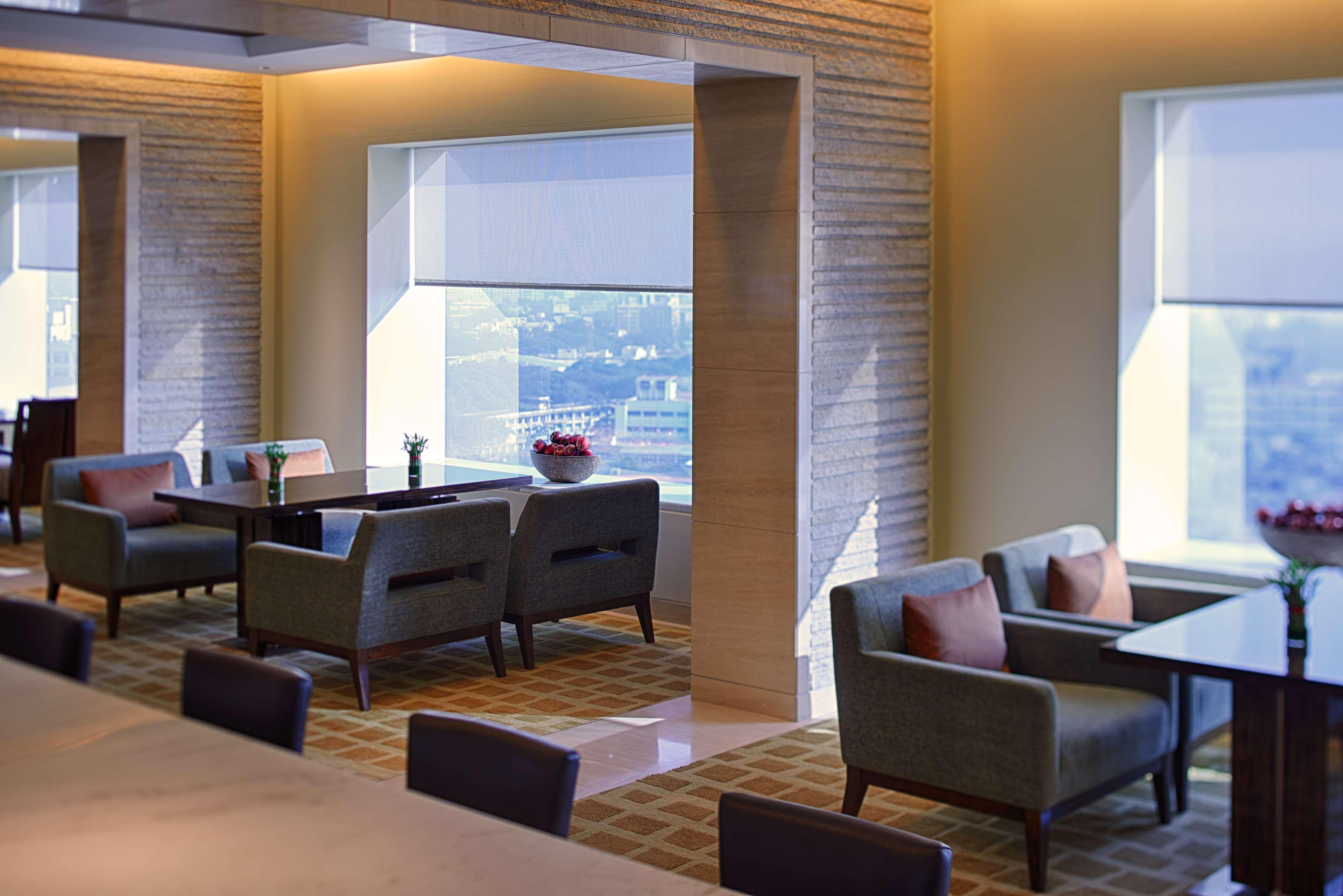 Hyatt Regency Chennai Hotel Exterior photo Club Lounge at the hotel