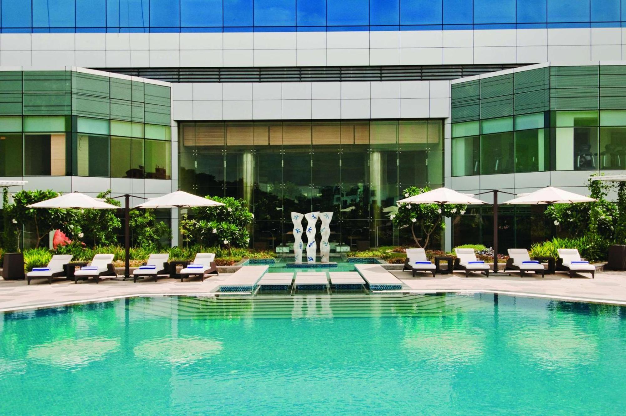 Hyatt Regency Chennai Hotel Exterior photo The Park, Hyderabad
